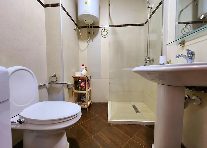 Apartment One Bd Flat Near Center With 24h Self Check In *