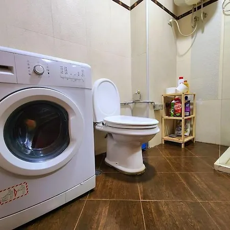 아파트 One Bd Flat Near Center With 24h Self Check In